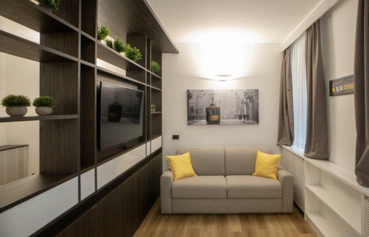 Madonnina Apartment Милан Экстерьер фото